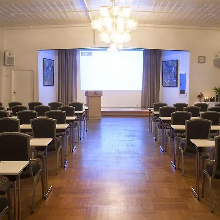 Vinger Hotel 3*